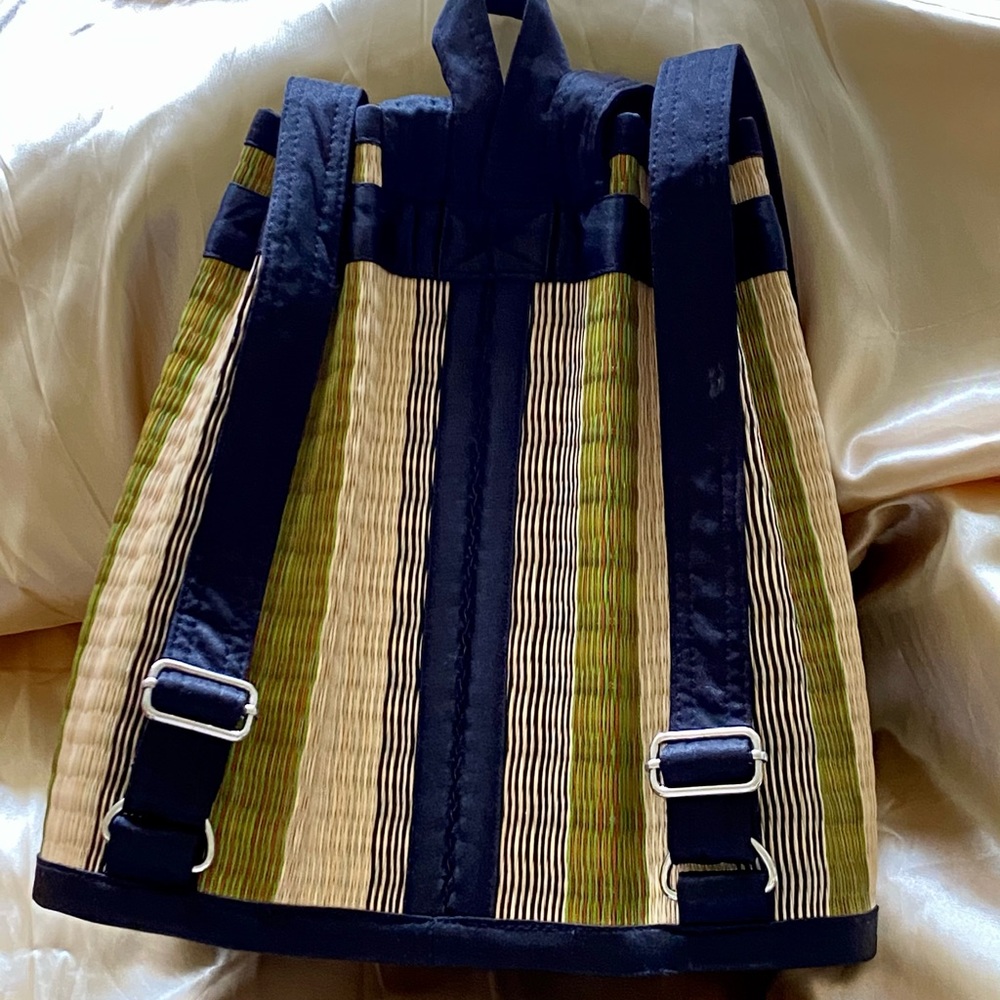 Wicker Straw Backpack - Picture 2 of 8